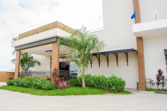 Via Norte Hotel & Eventos Macaé Exterior foto